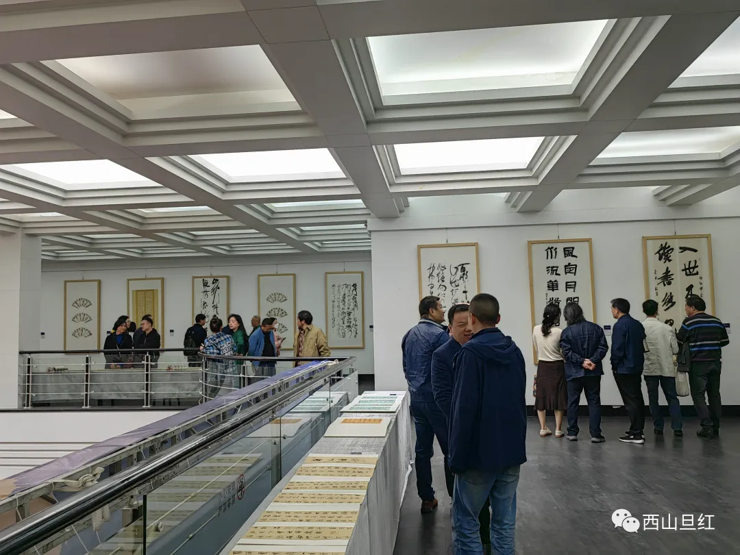 “逸情问草”展览现场 16