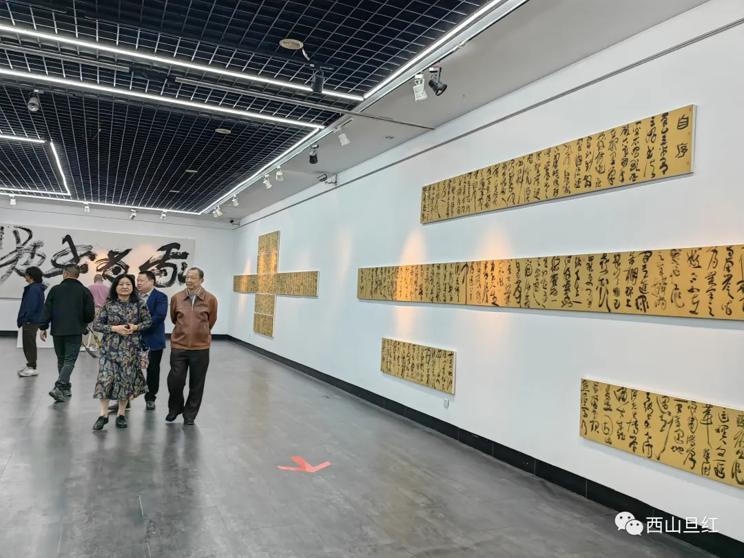 “逸情问草”展览现场 18